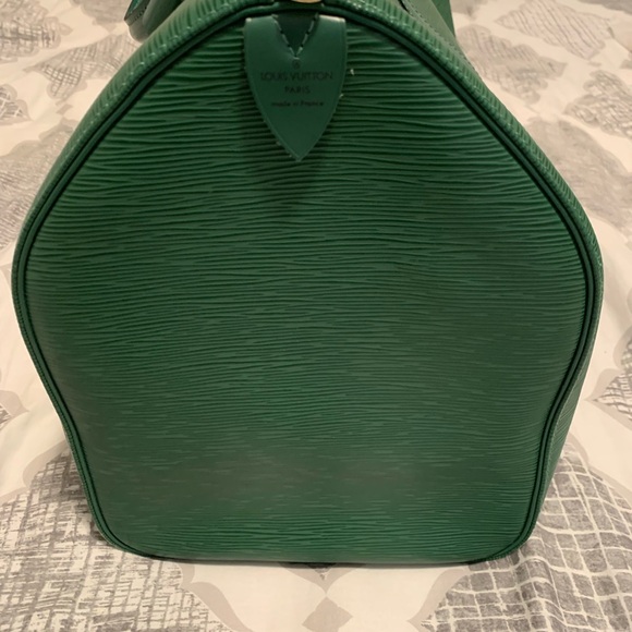 Like new, Epi leather keepall 50 - Picture 6 of 15